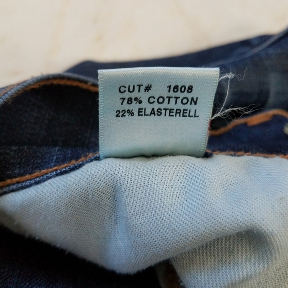 J Brand Bell Bottom Jeans - Picture 12 of 12